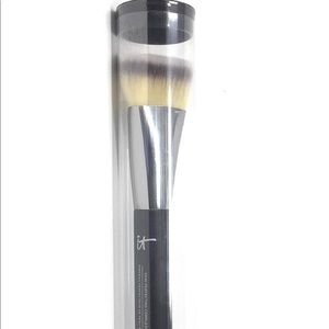 💣Heavenly Luxe Bye Bye Foundation Brush 💣